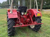 Schlepper / Traktor International 533