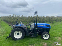 Obsttraktor New Holland T4.75V EXPORT