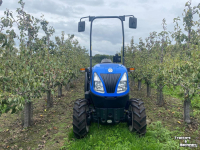 Obsttraktor New Holland T4.75V EXPORT