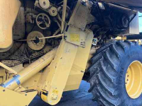 Mähdrescher New Holland TX 67