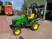 Obsttraktor John Deere 2026R