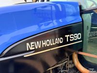 Schlepper / Traktor New Holland TS90 4WD