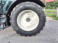 Schlepper / Traktor Valtra N114e HITech