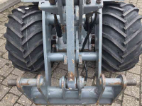 Radlader Giant D337T