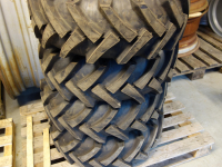Räder, Reifen, Felgen & Distanzringe  Onbekend 255/75X15.3