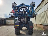 Selbstfahrende Feldspritze Delvano Euro-Trac 3800