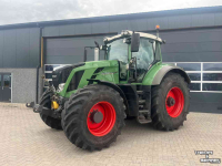 Schlepper / Traktor Fendt 826 profiplus Scr