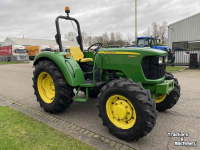 Schlepper / Traktoren John Deere 5065E