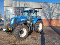 Schlepper / Traktor New Holland T7.210 AC