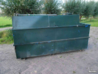 Kraftstofftank  dieseltank 2500 L met lekbak