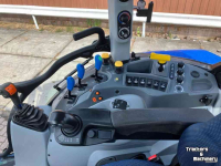 Schlepper / Traktor New Holland T 5.120 EC