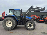 Schlepper / Traktor New Holland TM 165