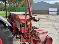 Drillmaschine Becker 6 rijer maiszaaier