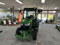 Obsttraktor John Deere 3039R