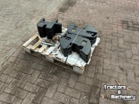 Frontgewichte Case Case IH 6 x 45 KG Frontgewichten + Middentrekhaak