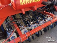 Pflanzmaschine Ferrari Ferrari Rotostrapp 6 rijige halfautomatische bandplantmachine