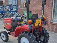 Schlepper / Traktor Shibaura ST 324