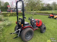 Schlepper / Traktor TYM 2505 met fronthef