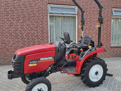 Schlepper / Traktor Shibaura ST 324