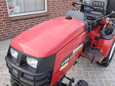 Schlepper / Traktor Shibaura ST 324