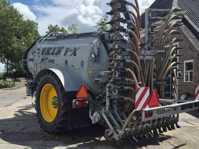 Gülletankwagen / Güllefässer Joskin Tetrax 2 10700