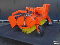 Kehrmaschine Hofstede veegmachine Model  SMART verwisselbaar aankoppel bord ook met Knikmops etc aankoppeling