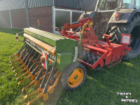 Drillmaschine  Pennen frees met amazone zaaimachine