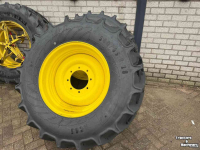 Räder, Reifen, Felgen & Distanzringe Mitas 540/65R28