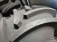 Räder, Reifen, Felgen & Distanzringe Vredestein Vredestein VF 900/60R42 TRAXION OPTIMALL 189D, TL