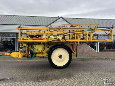 Anhängefeldspritze Dubex Mentor 9804