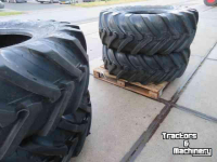 Räder, Reifen, Felgen & Distanzringe JCB 480/80R26 MICHELIN SET TM 420
