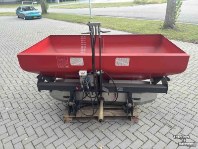 Düngerstreuer Kverneland CL1100