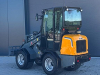 Radlader Giant G2200