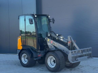 Radlader Giant G2200
