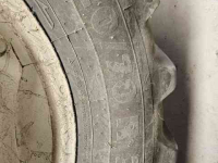 Räder, Reifen, Felgen & Distanzringe  12.4R46 + 420/70R28