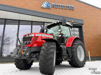 Schlepper / Traktor Massey Ferguson 6715S Dyna- VT Efficiënt