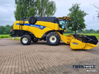Mähdrescher New Holland CX 8.70