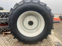 Räder, Reifen, Felgen & Distanzringe Mitas 650/65R38 / 540/65R28