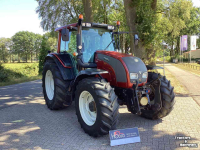 Schlepper / Traktor Valtra N121 H3