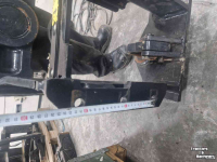 Sonstiges Traktoren und Zubehör New Holland t5