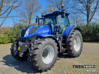 Schlepper / Traktor New Holland T 7.270