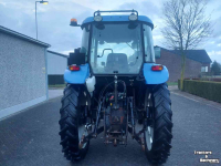 Schlepper / Traktor New Holland Td5010