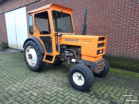 Obsttraktor Renault R556S