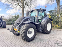 Schlepper / Traktor Valtra T174 Direct
