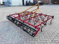 Grubber Peecon 300 triltand cultivator met rol gebruikt