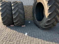 Räder, Reifen, Felgen & Distanzringe Mitas SFT Mitas banden 2x 600/70R30 30mm en 1x 710/70R42  40mm