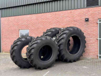 Räder, Reifen, Felgen & Distanzringe Michelin Machxbib 600/70R30+710/70R42