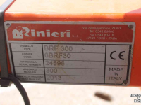 Mähausleger mit Schlegelmäher Rinieri BRF300 armmaaier armklepelmaaier bermenmaaier bermklepelmaaier
