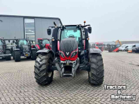 Schlepper / Traktor Valtra T144 Hitech, 2197 uur!