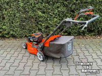 Handgeführte Rasenmäher Husqvarna LC 353 VI